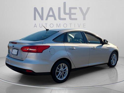 Ingot Silver 2018 Ford Focus SE