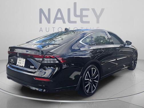 Crystal Black Pearl 2024 Honda Accord Hybrid Touring