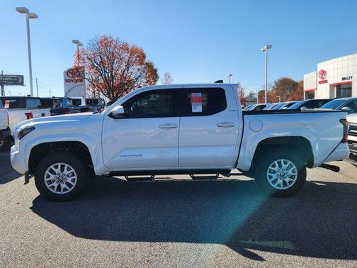 2024 Toyota Tacoma TRD Off Road