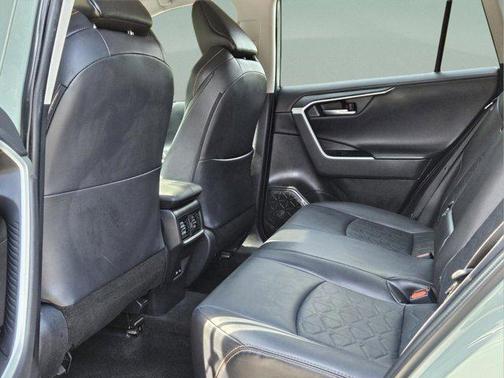 2022 Toyota RAV4 Adventure