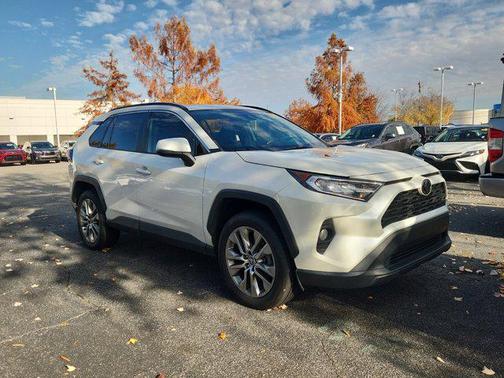 2021 Toyota RAV4 XLE Premium