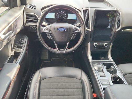 2021 Ford Edge ST Line