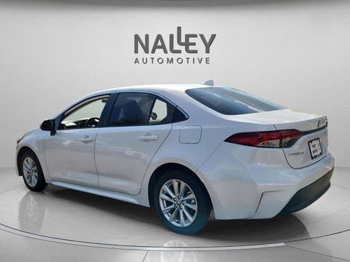 2025 Toyota Corolla Hybrid XLE