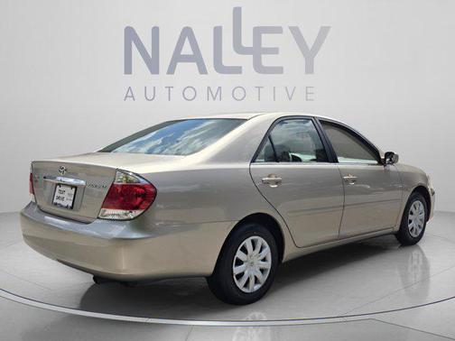 Desert Sand Mica 2005 Toyota Camry LE