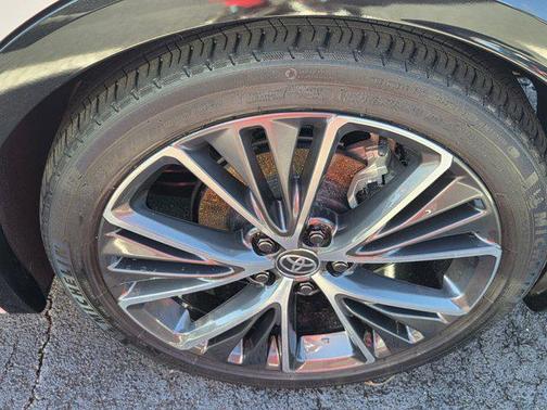 2025 Toyota Prius XLE