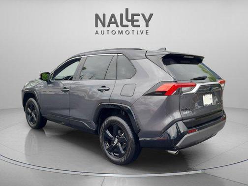 2020 Toyota RAV4 Hybrid SE