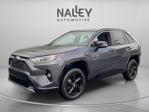 2020 Toyota RAV4 Hybrid SE