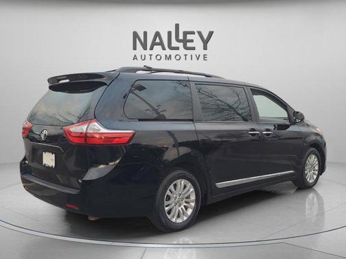 2015 Toyota Sienna XLE