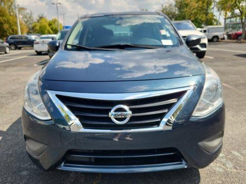 2017 Nissan Versa 1.6 S+