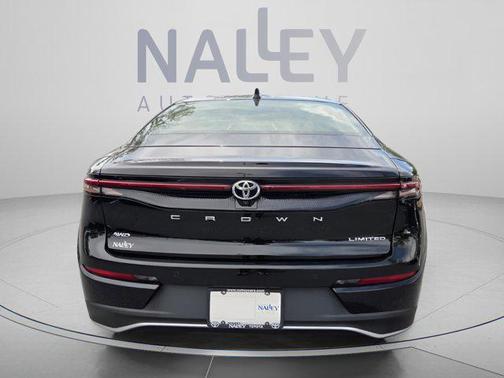 Oxygen White 2023 Toyota Crown XLE