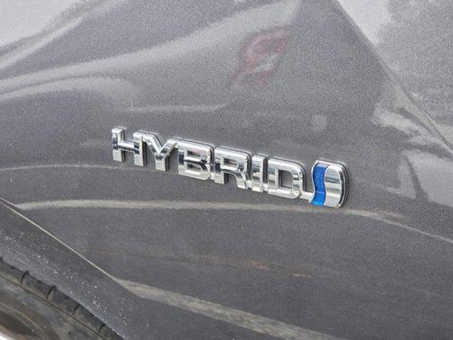 Magnetic Gray Metallic 2018 Toyota Prius Two