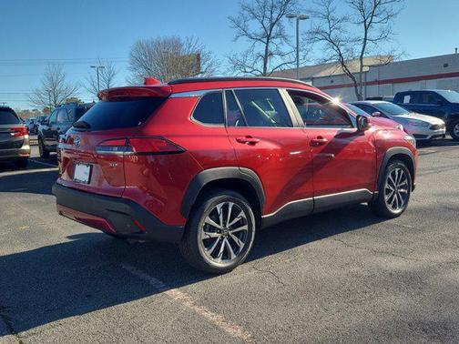 2024 Toyota Corolla Cross XLE