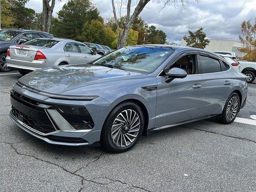 2024 Hyundai SONATA Hybrid Limited