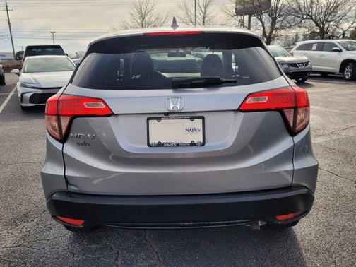2017 Honda HR-V EX