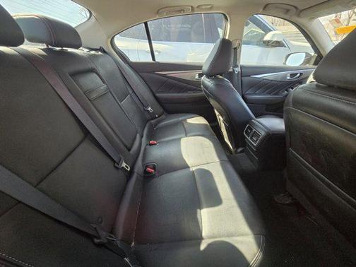2014 INFINITI Q50 Premium