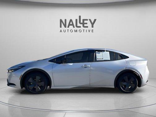 2024 Toyota Prius LE