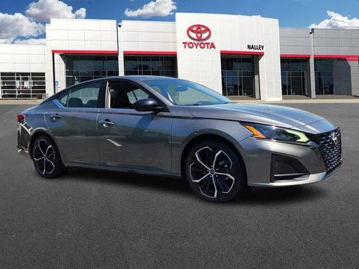 2023 Nissan Altima SR FWD