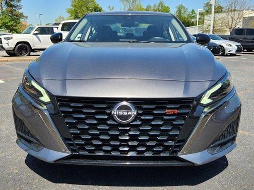 2023 Nissan Altima SR FWD