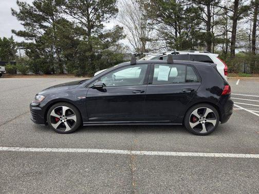 2015 Volkswagen Golf GTI 2.0T SE 4-Door