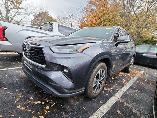 2021 Toyota Highlander Hybrid XLE