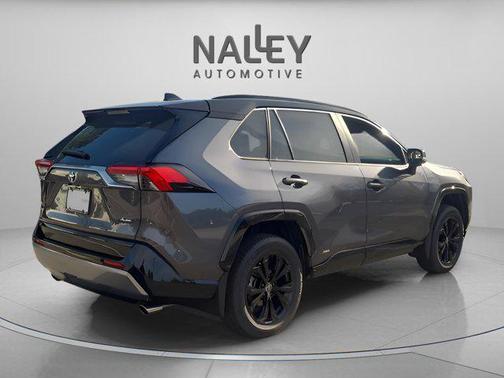 2025 Toyota RAV4 Hybrid SE