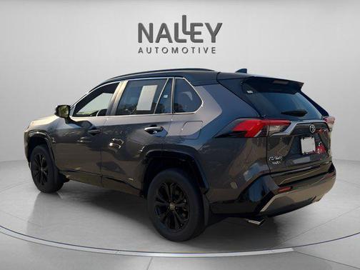 2025 Toyota RAV4 Hybrid SE