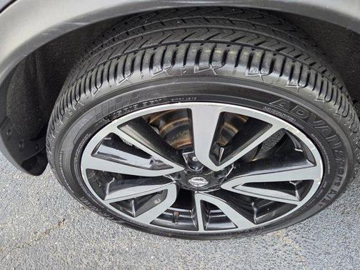 2017 Nissan Rogue Sport SL