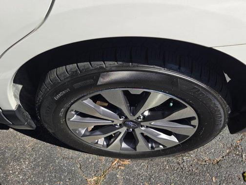 2017 Subaru Outback 3.6R Touring