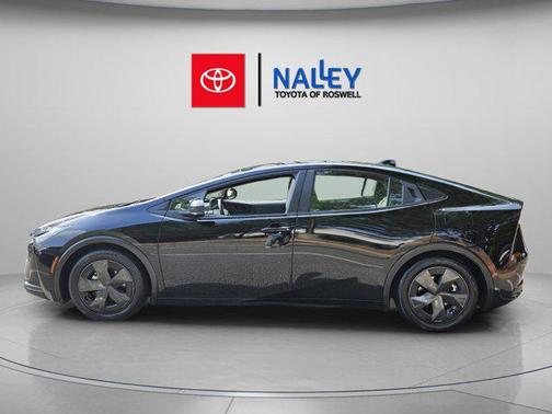 2023 Toyota Prius LE