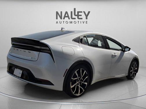 2025 Toyota Prius Plug-In Hybrid XSE