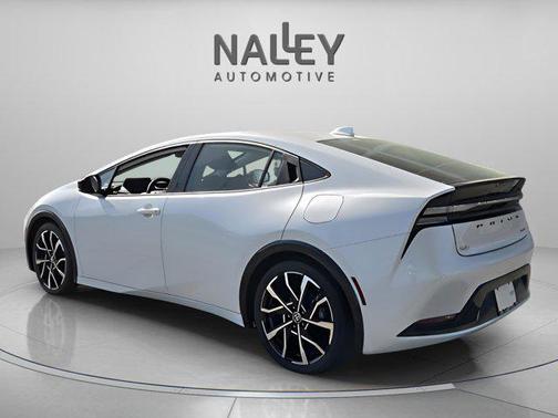 2025 Toyota Prius Plug-In Hybrid XSE