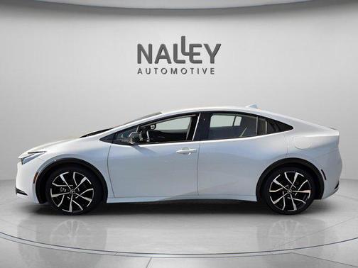 2025 Toyota Prius Plug-In Hybrid XSE