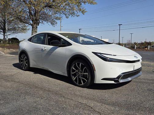 2025 Toyota Prius Plug-In Hybrid XSE