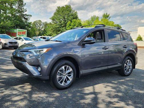 2018 Toyota RAV4 Hybrid LE