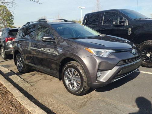 2018 Toyota RAV4 Hybrid LE