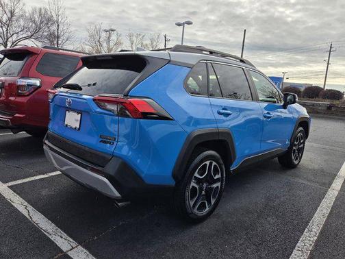 2020 Toyota RAV4 Adventure