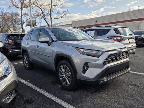 2022 Toyota RAV4 Limited