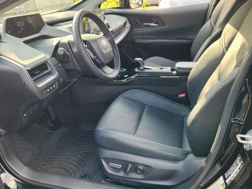 2023 Toyota Prius LE