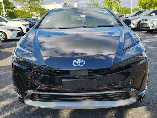 2023 Toyota Prius LE
