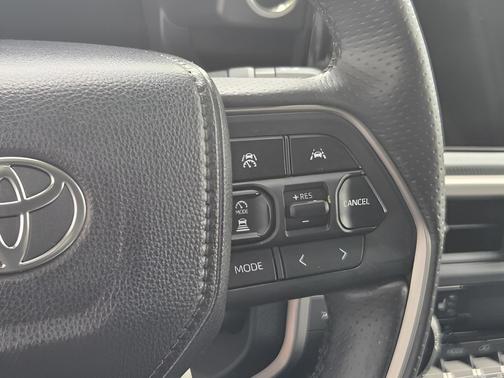 Black 2025 Toyota 4Runner Limited
