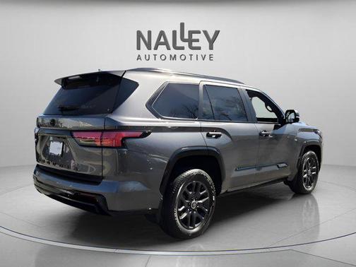 2024 Toyota Sequoia SR5
