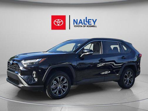 2023 Toyota RAV4 Hybrid XLE Premium