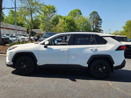 2025 Toyota RAV4 Hybrid SE