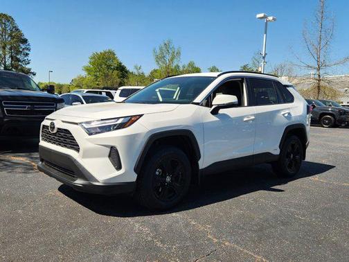 2025 Toyota RAV4 Hybrid SE
