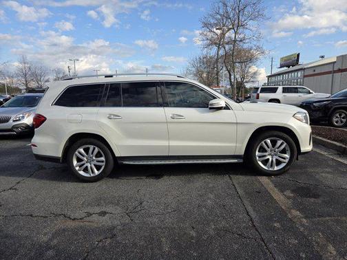 2017 Mercedes-Benz GLS 450 4MATIC