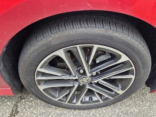 Supersonic Red 2025 Toyota Camry XLE