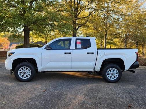 2024 Toyota Tacoma SR