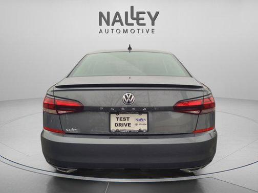 2020 Volkswagen Passat 2.0T R-Line