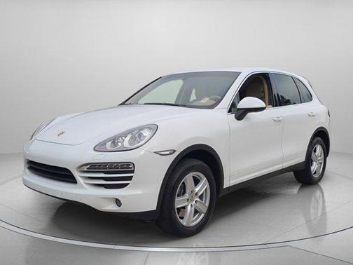 2014 Porsche Cayenne Cayenne
