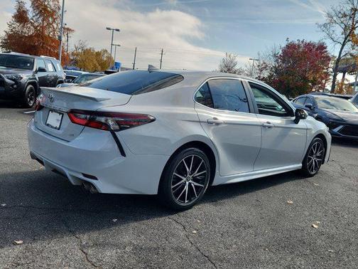 2023 Toyota Camry SE